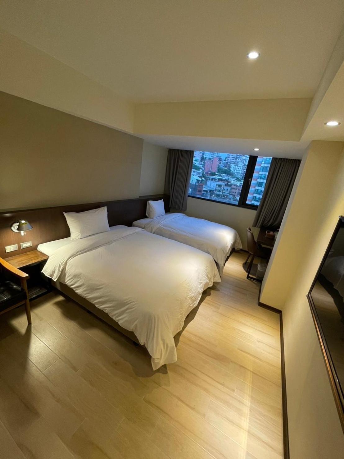 Dahua Hotel Keelung Exterior photo